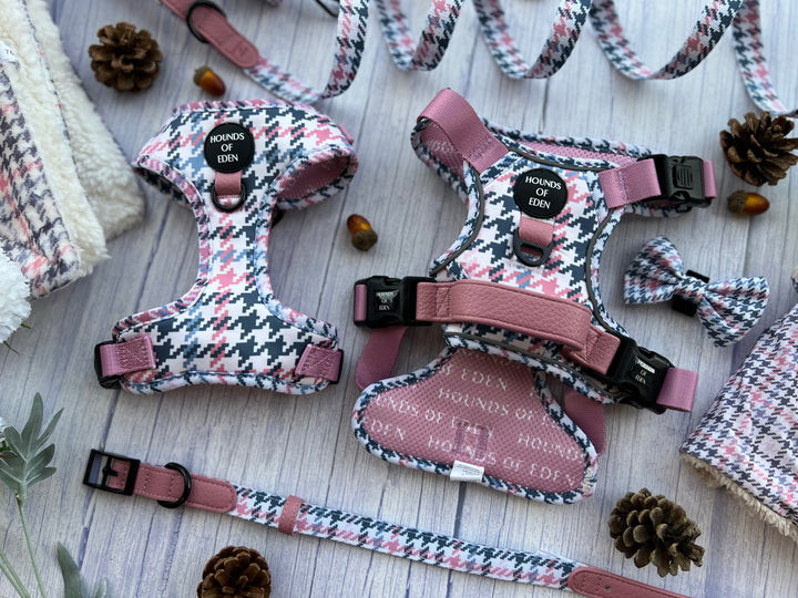 Pink Houndstooth Design Poop Bag Holder