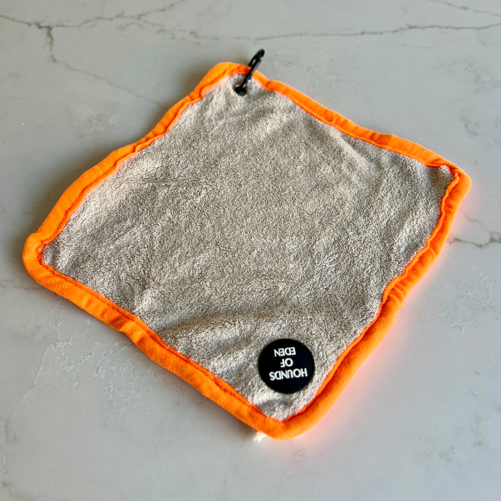 Mini Dog Towel + Clip, Beige & Orange