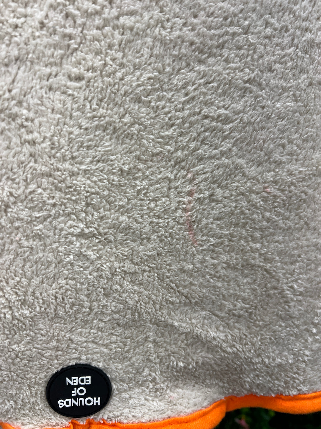 OUTLET - Beige/Orange Dog Towel with Bag