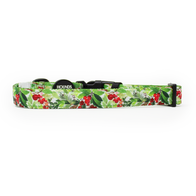 Winter Spruce & Berries Design Dog Harness