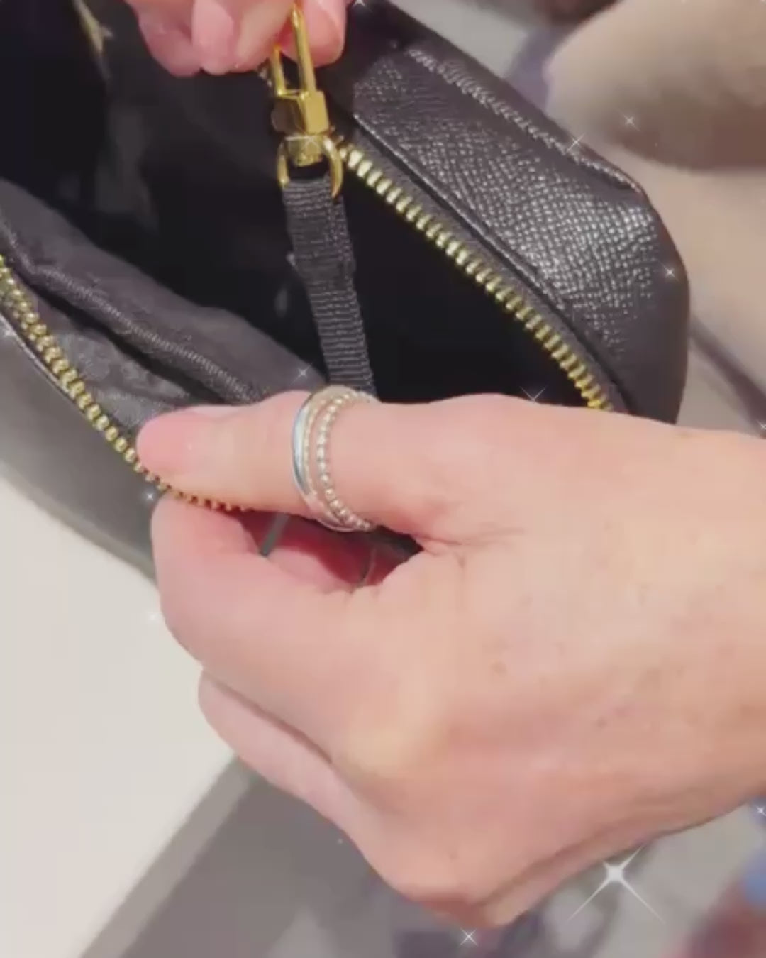 Leather 'Clip on' Dog Treat & Poo bag Pouch Dispenser