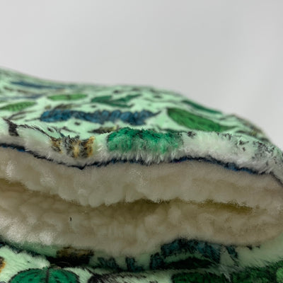 OUTLET-FERNTASTIC SNUGGLE BLANKET-0136