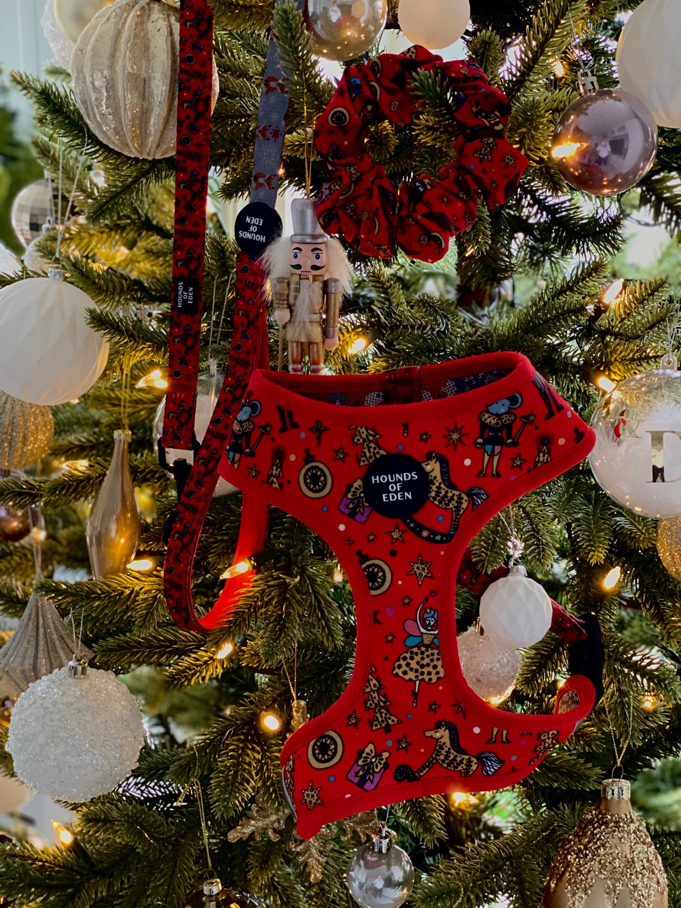 The Foxy Nutcracker - Festive Dog Lead