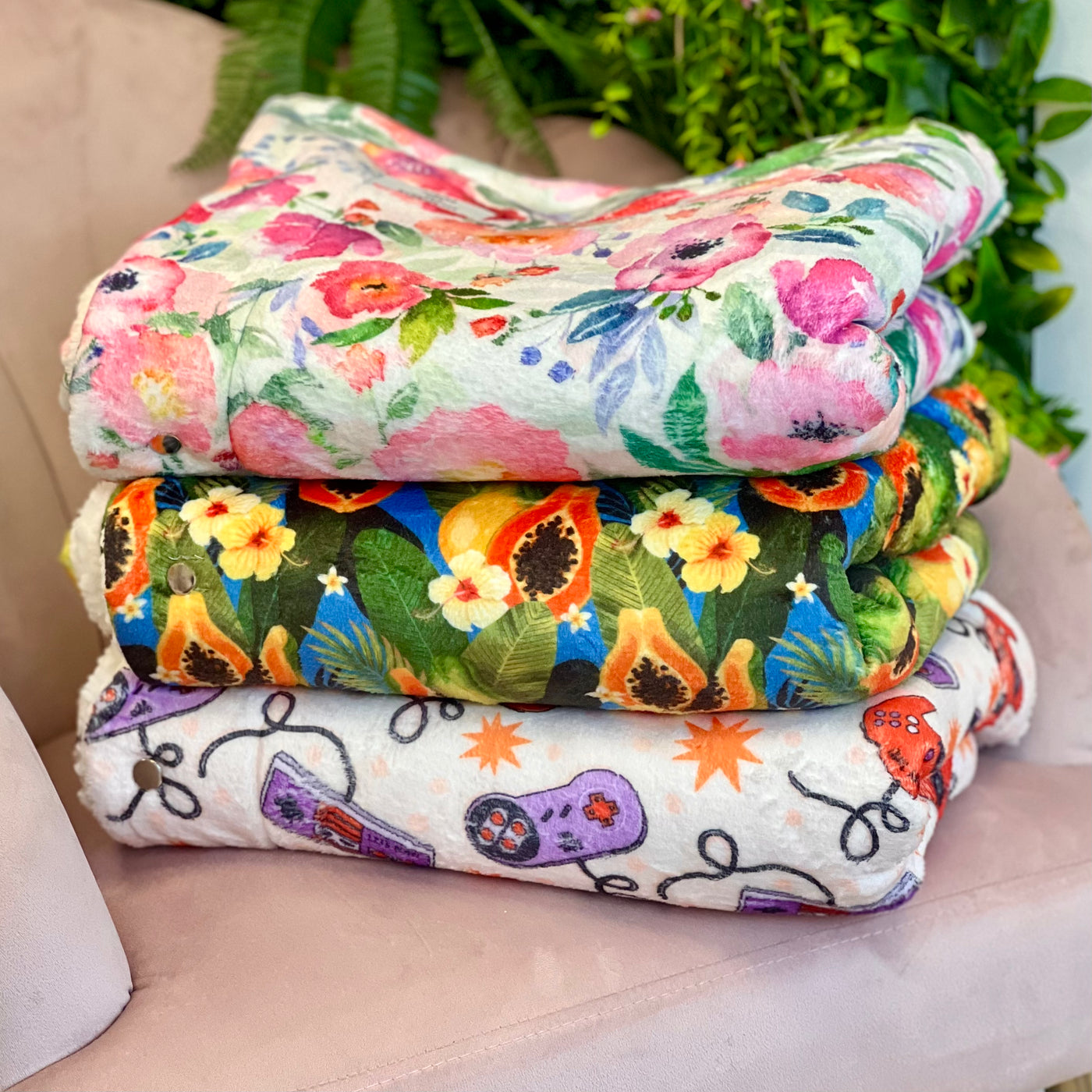 OUTLET - Ziggy's Secret Garden Dog Snuggle Blanket