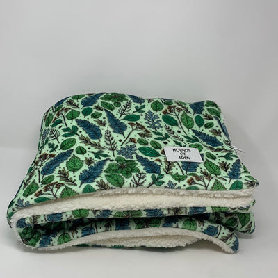 OUTLET-FERNTASTIC SNUGGLE BLANKET-0131