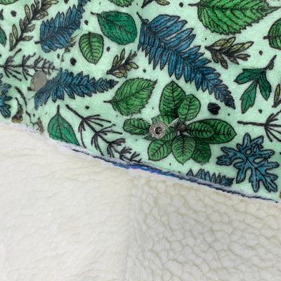 OUTLET-FERNTASTIC SNUGGLE BLANKET-0135